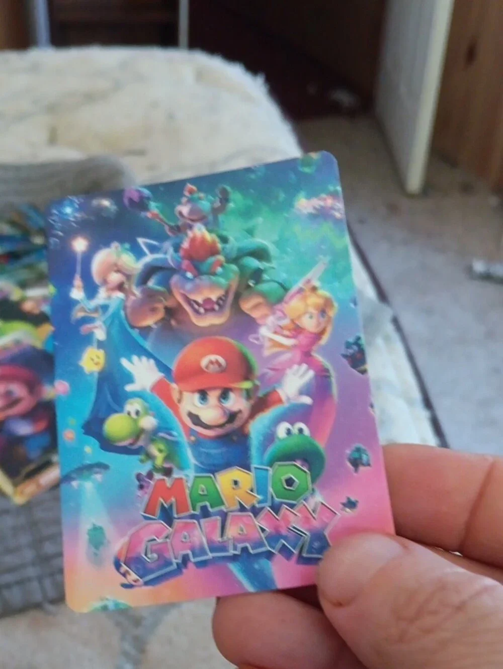 Nintendo Mario Trading Card - Red, Blue